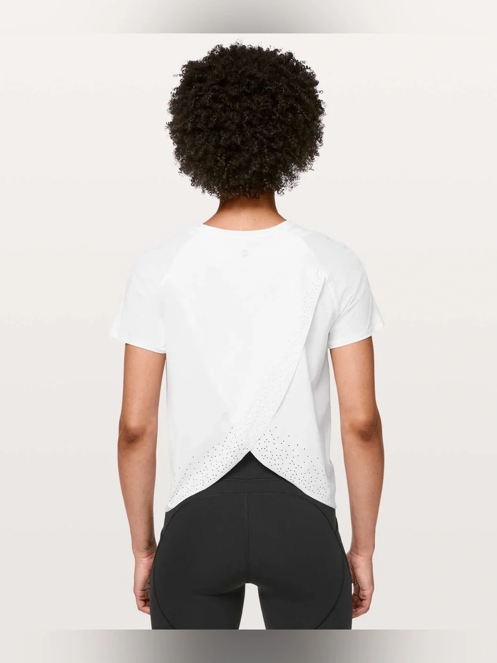Lululemon Quick Pace Short Sleeve Tee White Size 12 Laser Cut Ventilated Running